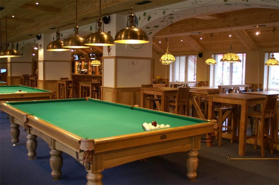 Landhaus Hotel Brovary Buitenkant foto