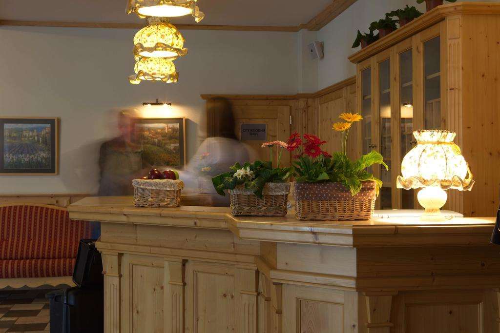 Landhaus Hotel Brovary Interieur foto