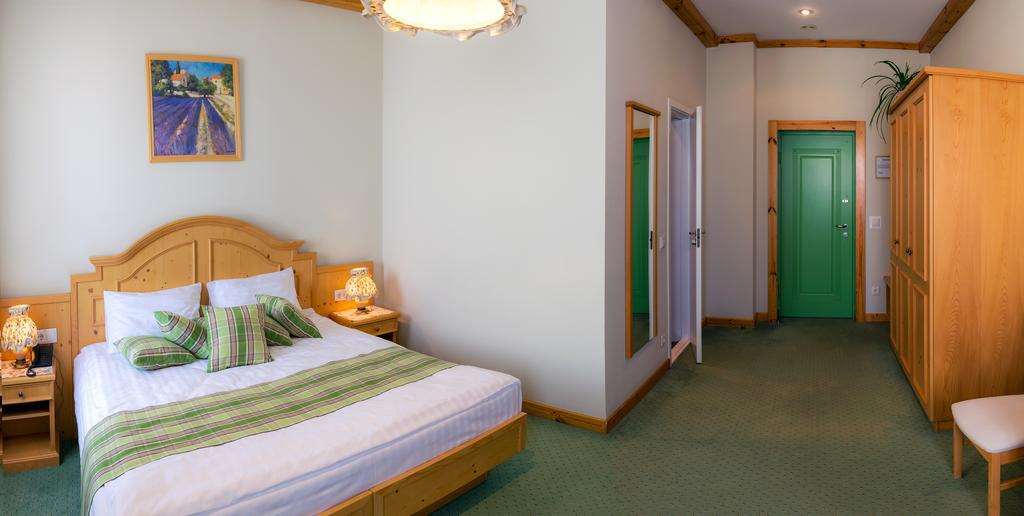 Landhaus Hotel Brovary Kamer foto