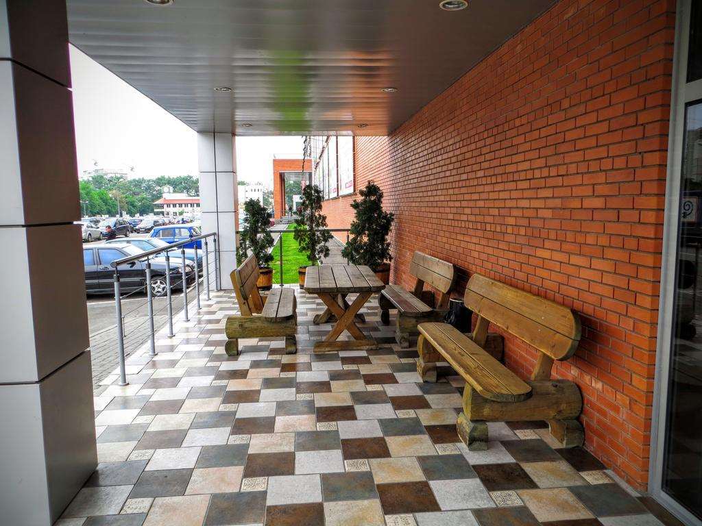 Landhaus Hotel Brovary Faciliteiten foto